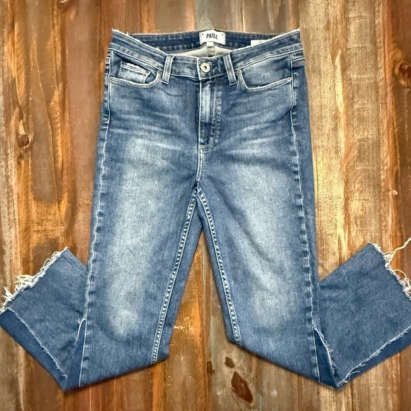 PAIGE Denim - PAIGE Women’s High Rise Straight Leg Denim Jeans Size 29 Medium Wash Raw Hem EUC